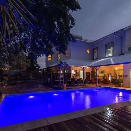 Vondelhof Guesthouse ウィントフーク エクステリア 写真