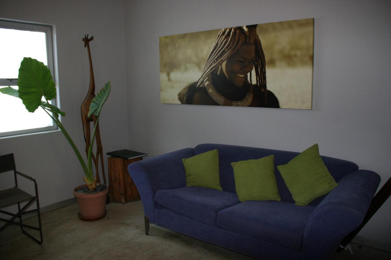 Vondelhof Guesthouse ウィントフーク エクステリア 写真